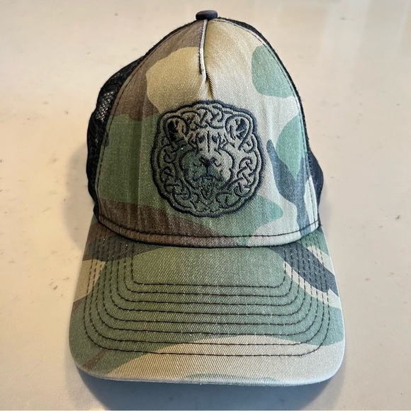 Camo Lions New Era “Trucker” Hat OSFM - Picture 1 of 7